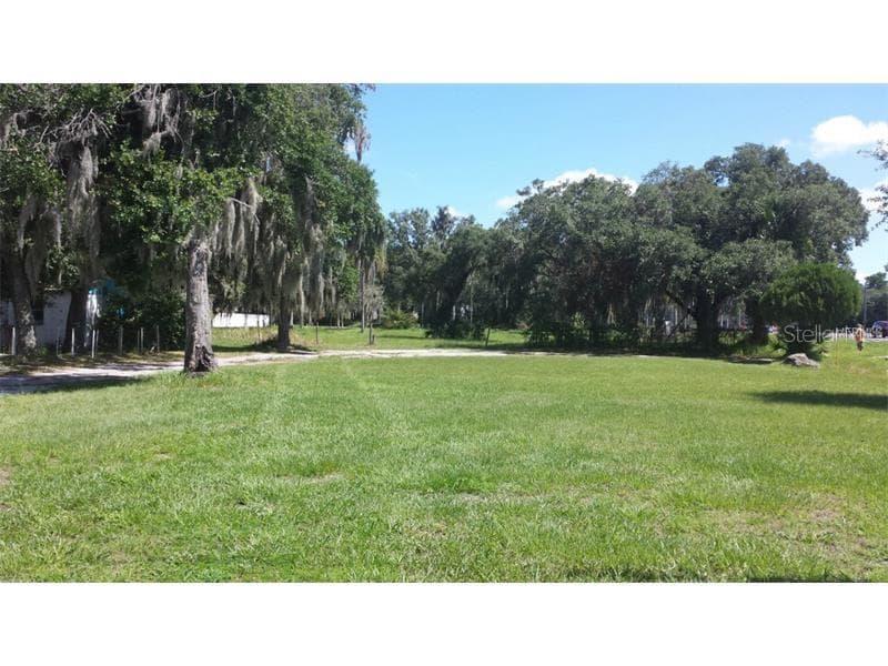 10705 US HIGHWAY 301 S RIVERVIEW, FL 33578