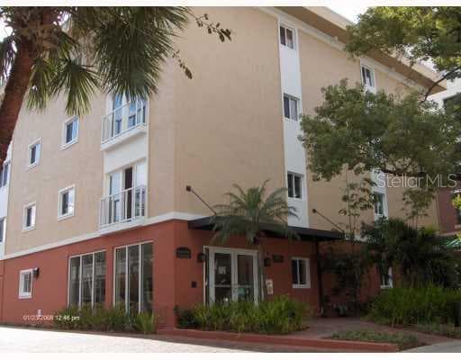 210 5th AVENUE S UNIT 402 St Petersburg, FL 33701