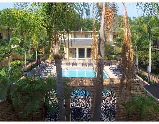 3909 W Cleveland STREET UNIT 121 Tampa, FL 33609