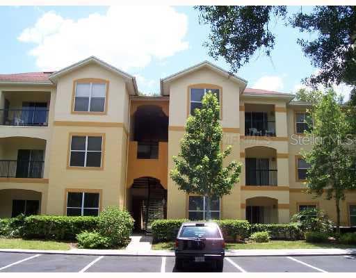 5602 pinnacle heights CIRCLE UNIT 3-107 tampa, FL 33624