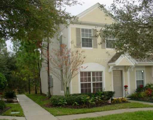 8671 HUNTERS KEY CIRCLE TAMPA, FL 33647