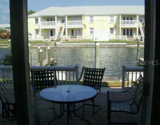 5121 COQUINA KEY DRIVE SE UNIT B ST. PETERSBURG, FL 33705