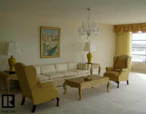 634 Edgewater DRIVE UNIT 744 Dunedin, FL 34698