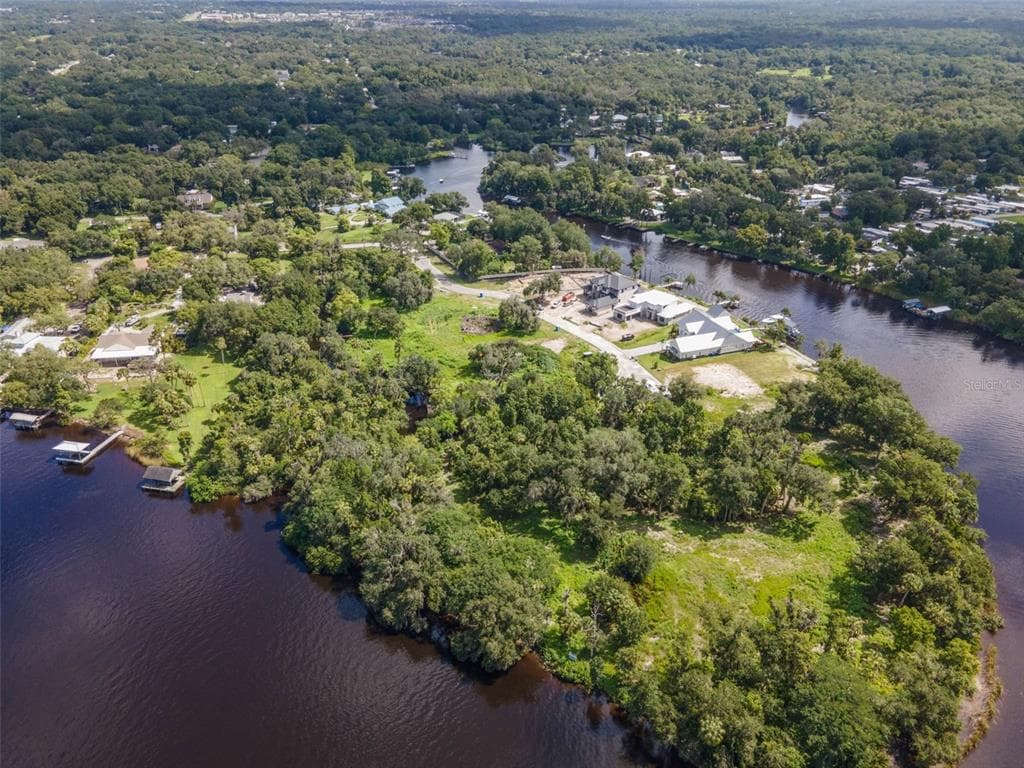 8339 ALAFIA POINTE DRIVE RIVERVIEW, FL 33578