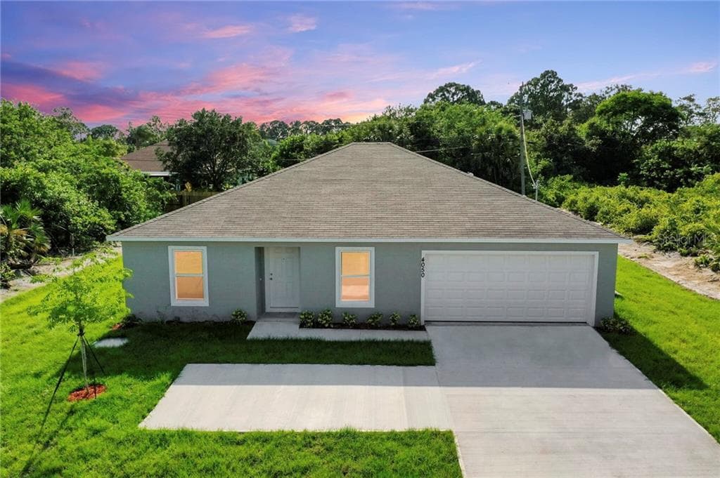 18266 POSTON AVENUE PORT CHARLOTTE, FL 33948