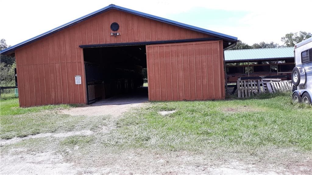11617 + 11619 INNFIELDS DRIVE ODESSA, FL 33556