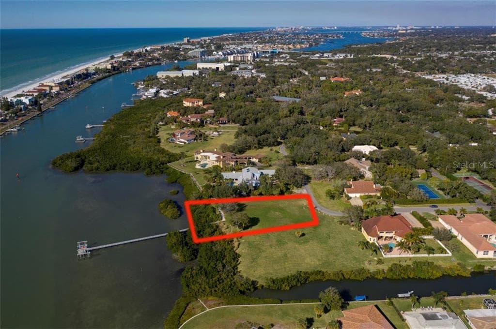 10730 SPRING STREET LARGO, FL 33774