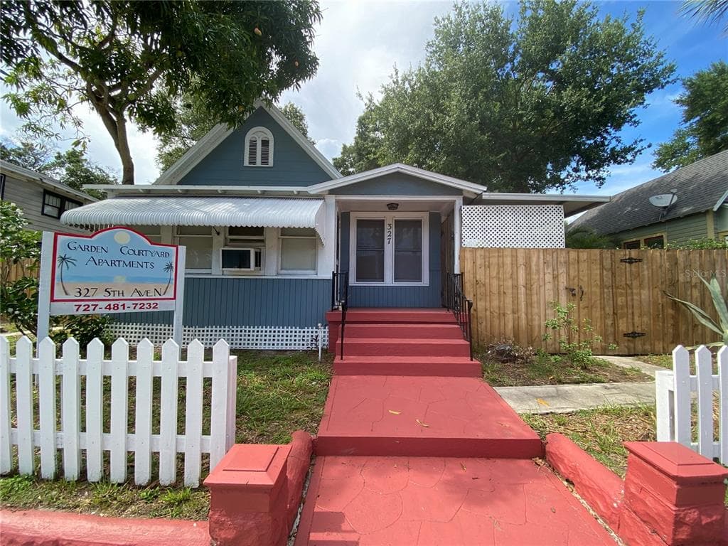 327 5TH AVENUE N ST PETERSBURG, FL 33701
