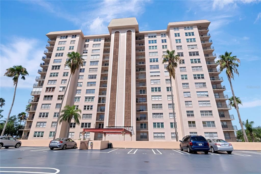5220 BRITTANY DRIVE S UNIT 1109 ST PETERSBURG, FL 33715