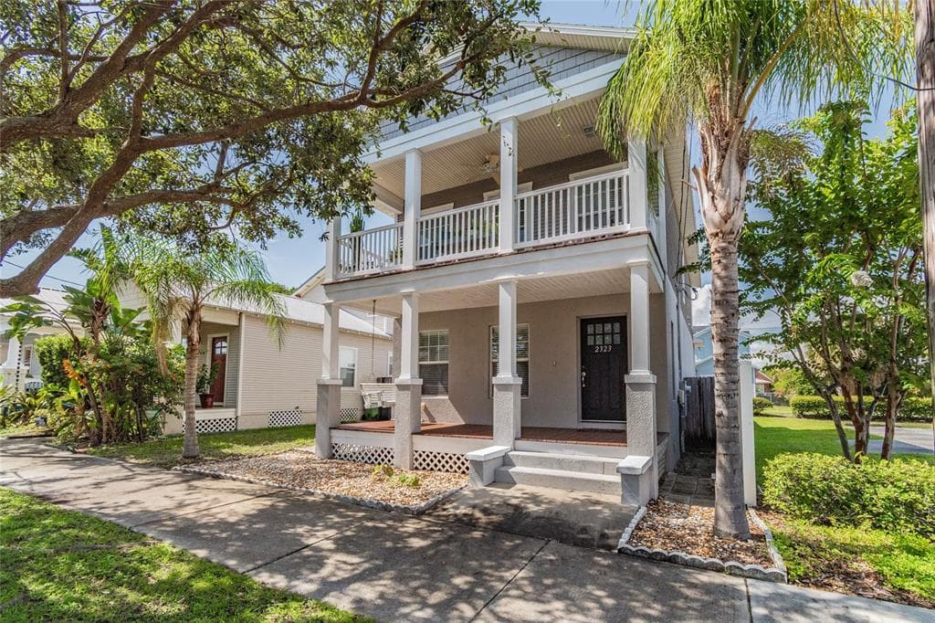2323 W UNION STREET TAMPA, FL 33607
