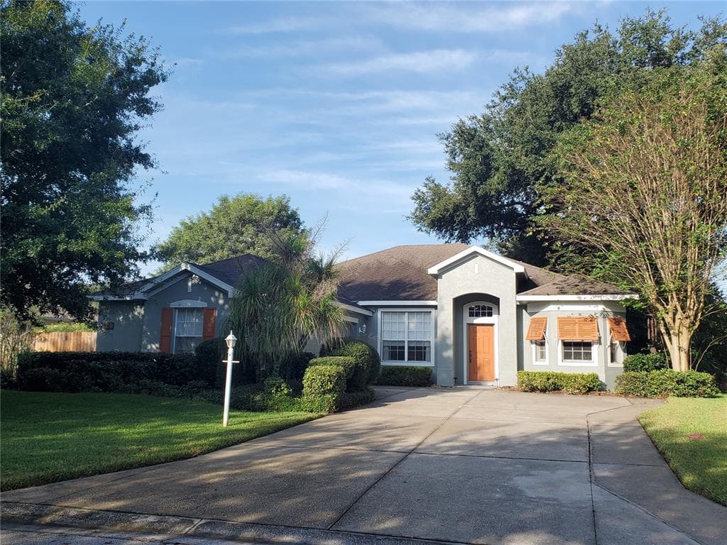2905 LAUREL MEADOW COURT
