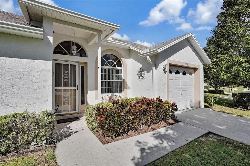 4005 CASA DEL SOL WAY NEW PORT RICHEY, FL 34655