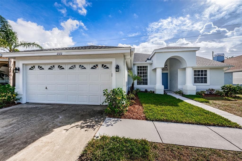 2372 LILAC DRIVE
