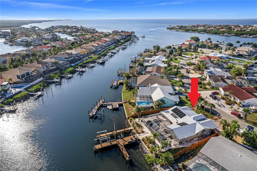 6323 COCOA LANE APOLLO BEACH, FL 33572