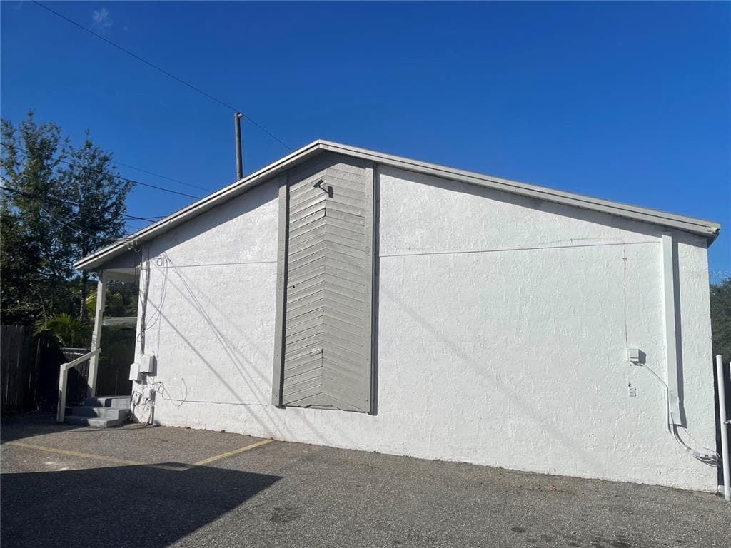 5401 64TH AVENUE N UNIT C PINELLAS PARK, FL 33781