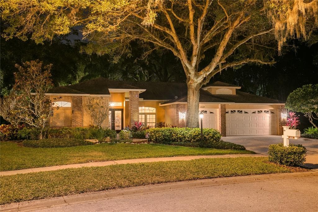 2039 SWAN LANE PALM HARBOR, FL 34683