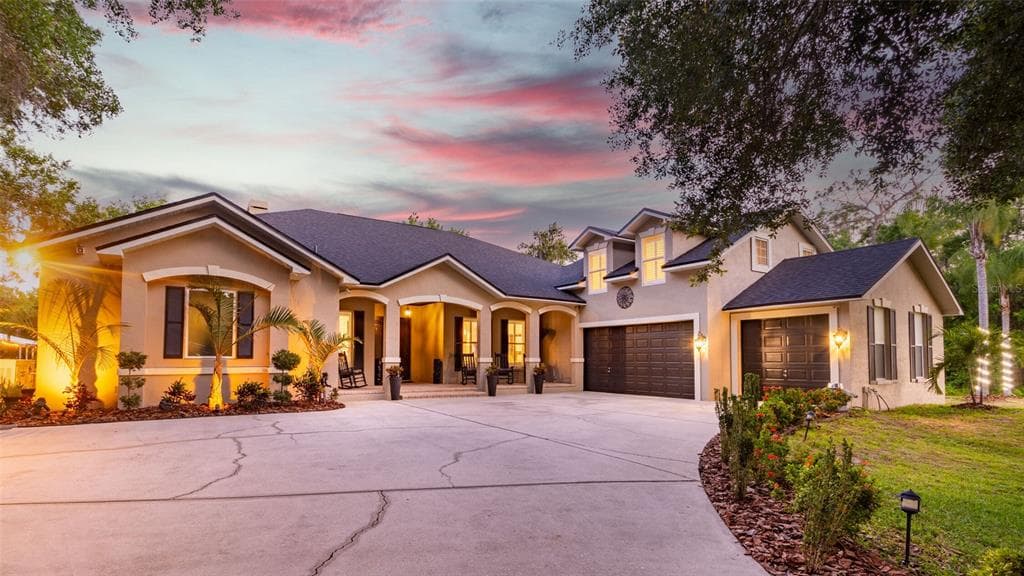 7015 LITHIA WOODS COURT LITHIA, FL 33547