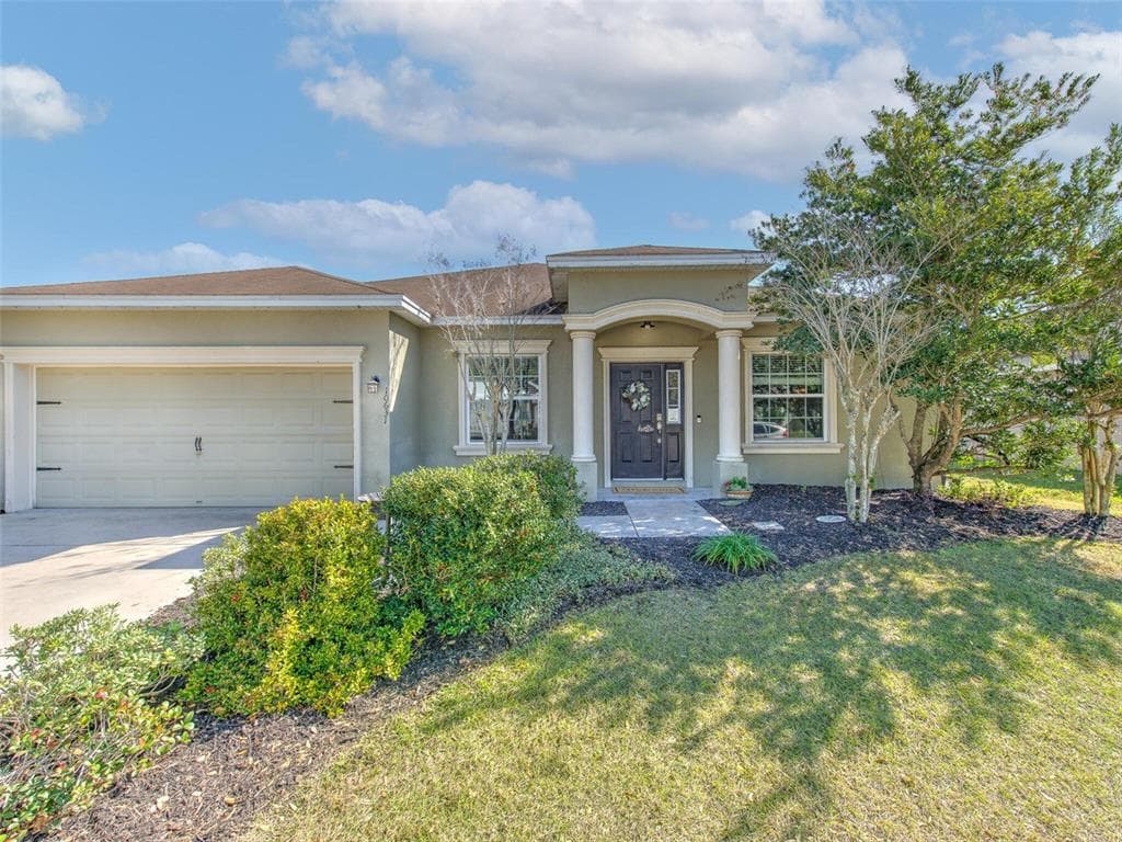 10631 CARLOWAY HILLS DRIVE WIMAUMA, FL 33598