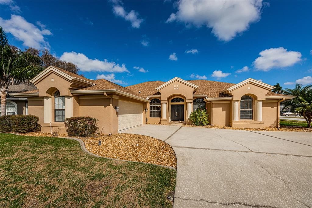 7421 CHELTNAM COURT