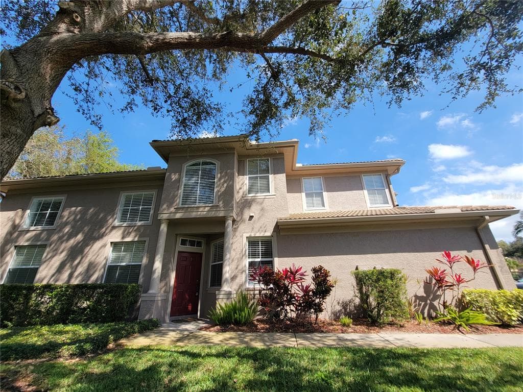 1642 FIELDFARE COURT