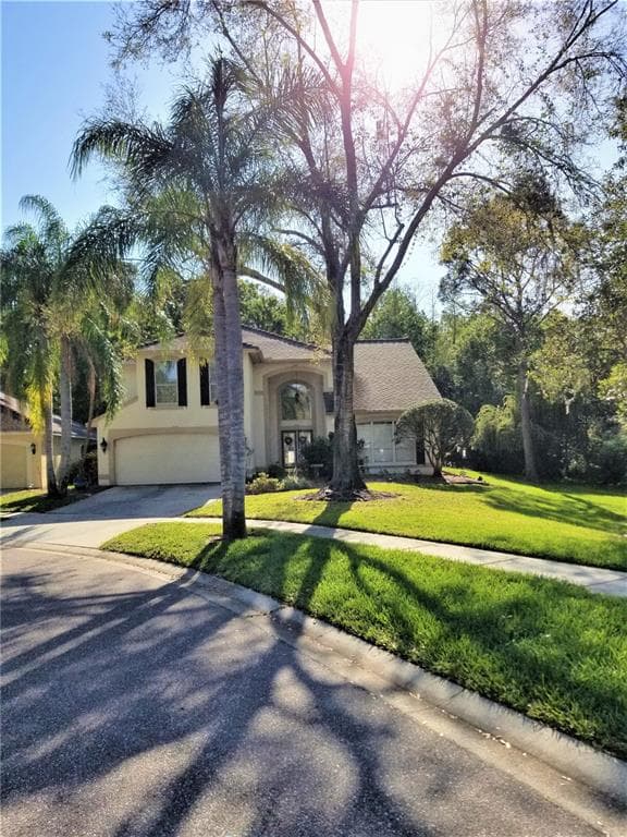 5552 AVENUE DU SOLEIL LUTZ, FL 33558