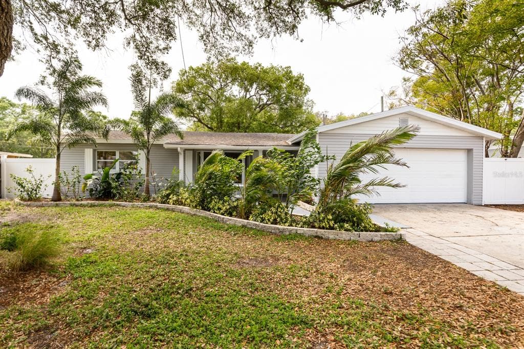 11290 116TH STREET SEMINOLE, FL 33778