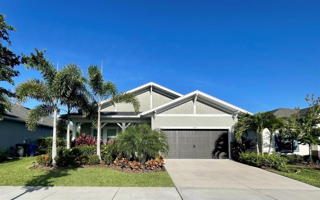 5453 SILVER SUN DRIVE APOLLO BEACH, FL 33572