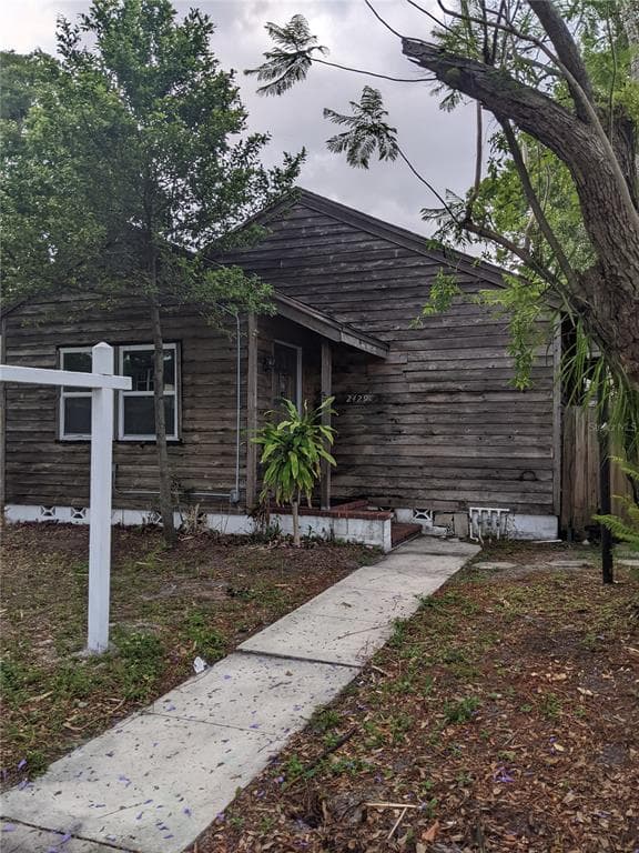 2429 1ST AVENUE N ST PETERSBURG, FL 33713