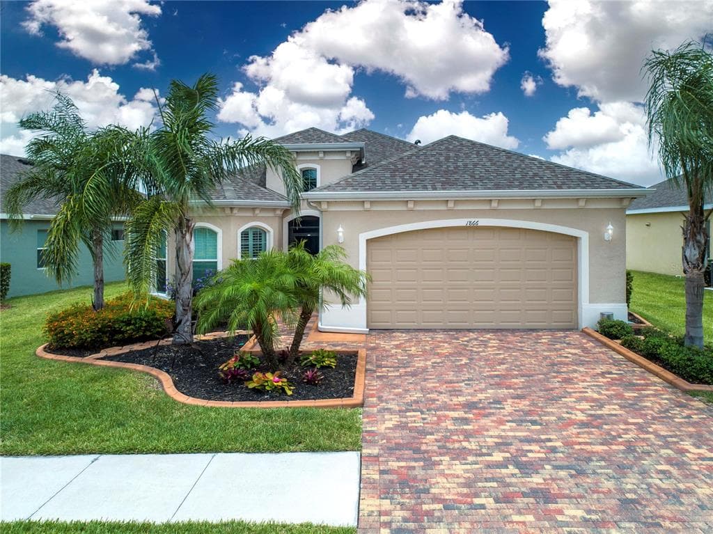 1866 PACIFIC DUNES DRIVE SUN CITY CENTER, FL 33573