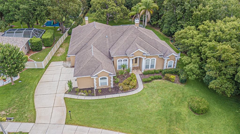 1462 KENSINGTON WOODS DRIVE LUTZ, FL 33549