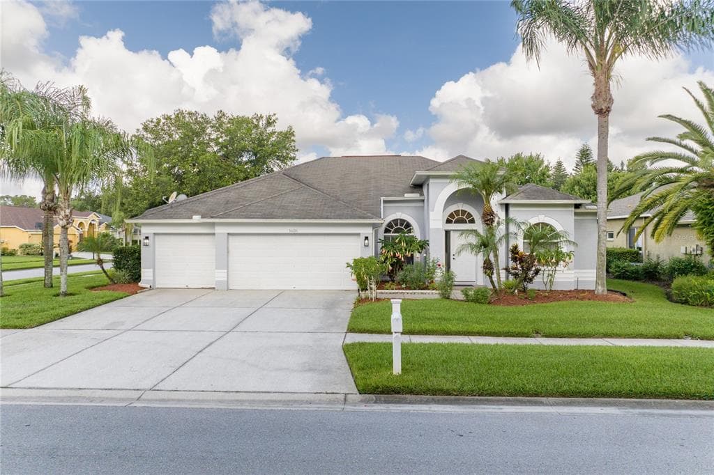 16116 LYTHAM DRIVE ODESSA, FL 33556
