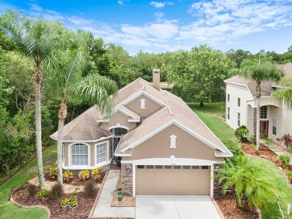 11602 GREENSLEEVE AVENUE TAMPA, FL 33626