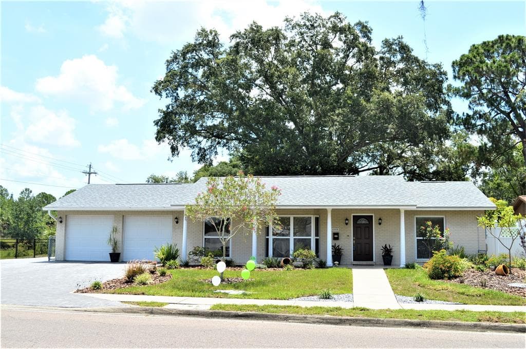 6809 WEBB ROAD TAMPA, FL 33615