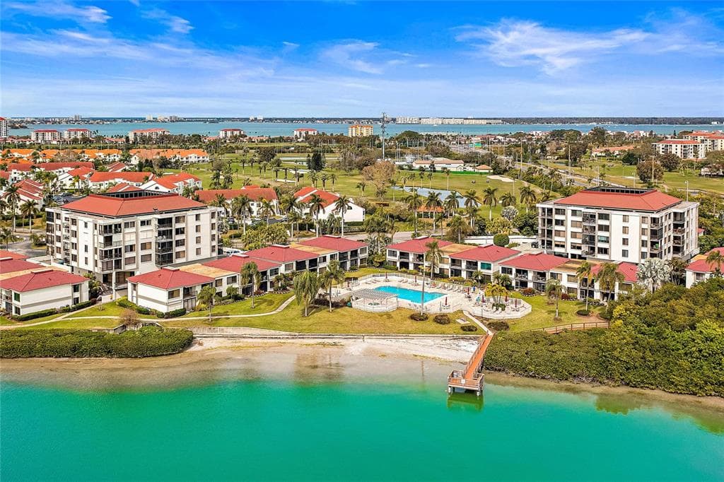 6365 BAHIA DEL MAR BOULEVARD UNIT 108 ST PETERSBURG, FL 33715
