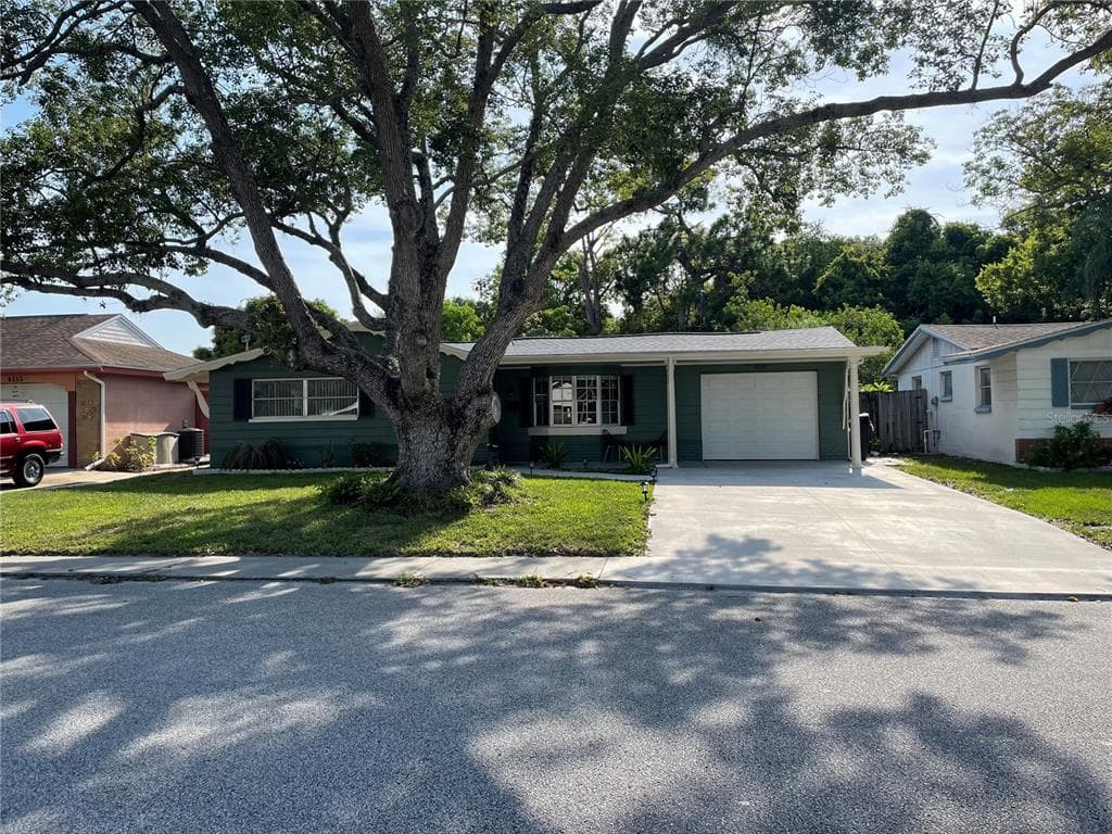 4119 GLISSADE DRIVE
