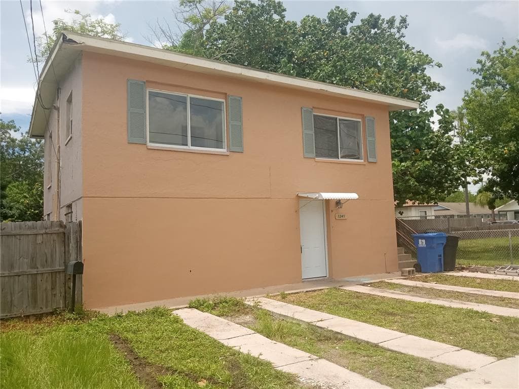 1341 19TH STREET S ST PETERSBURG, FL 33712
