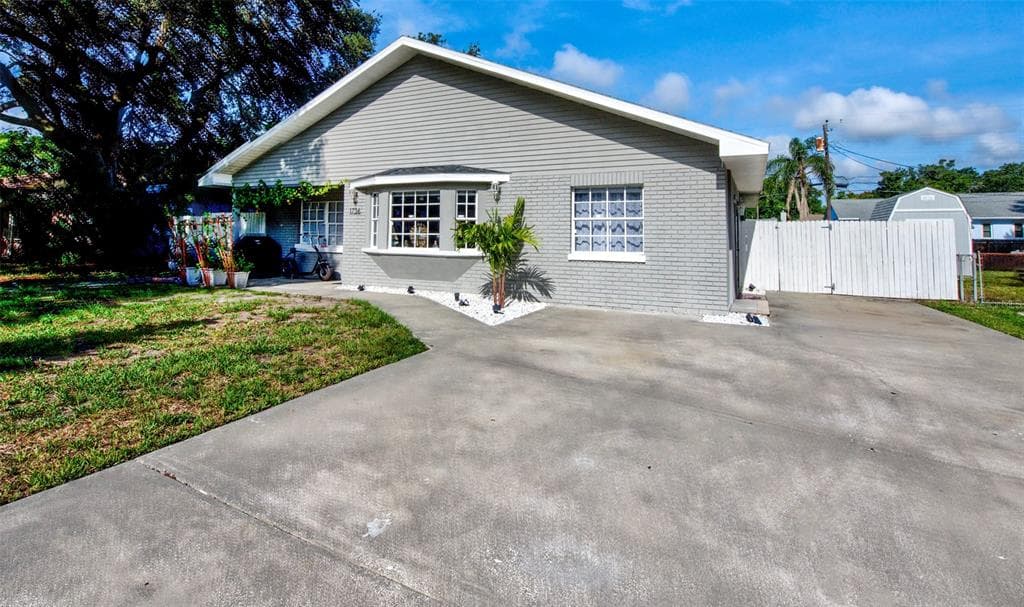 1736 LUCAS DRIVE CLEARWATER, FL 33759