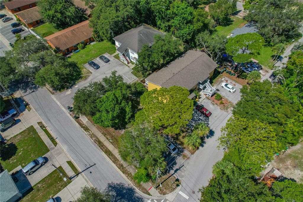 310 7TH STREET N