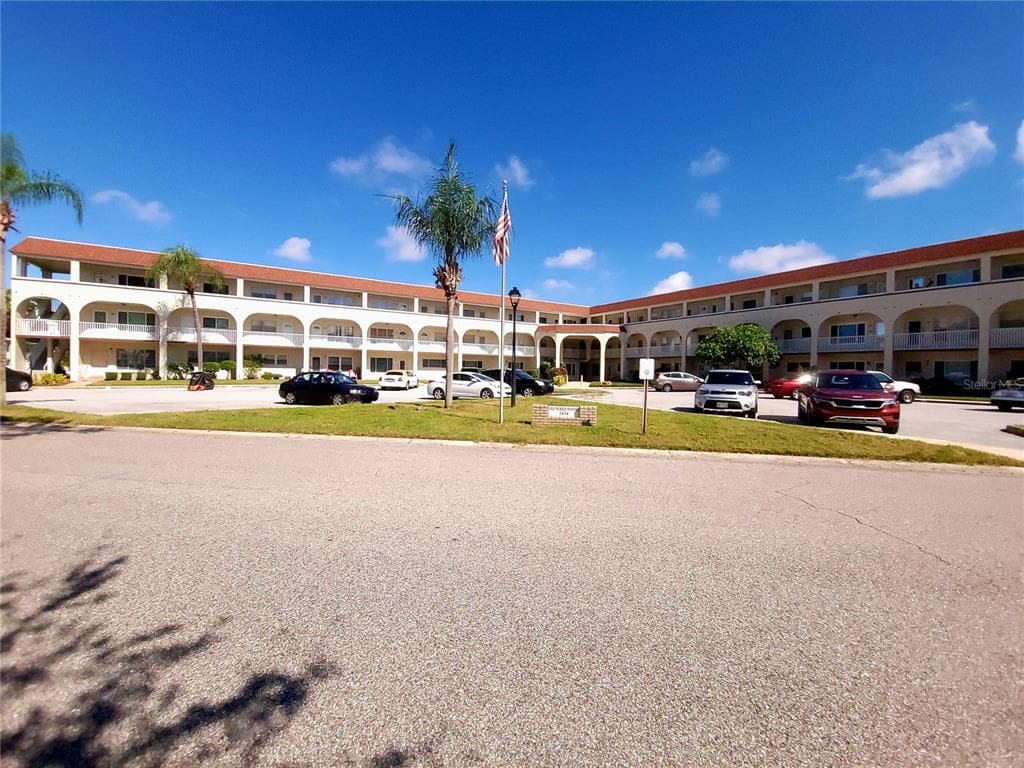 2434 AUSTRALIA WAY E UNIT 50 CLEARWATER, FL 33763