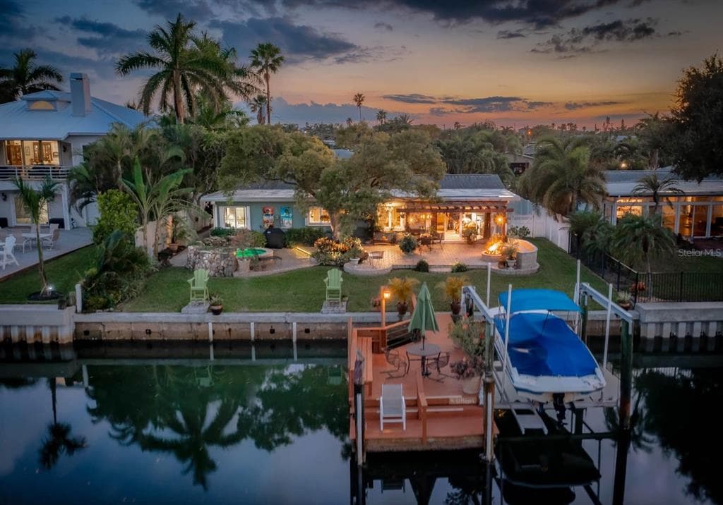 301 N TESSIER DRIVE ST PETE BEACH, FL 33706