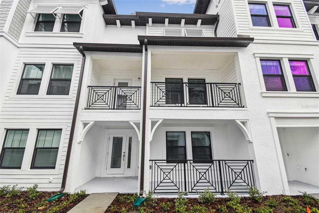 5351 BRIDGE STREET UNIT 67 TAMPA, FL 33611