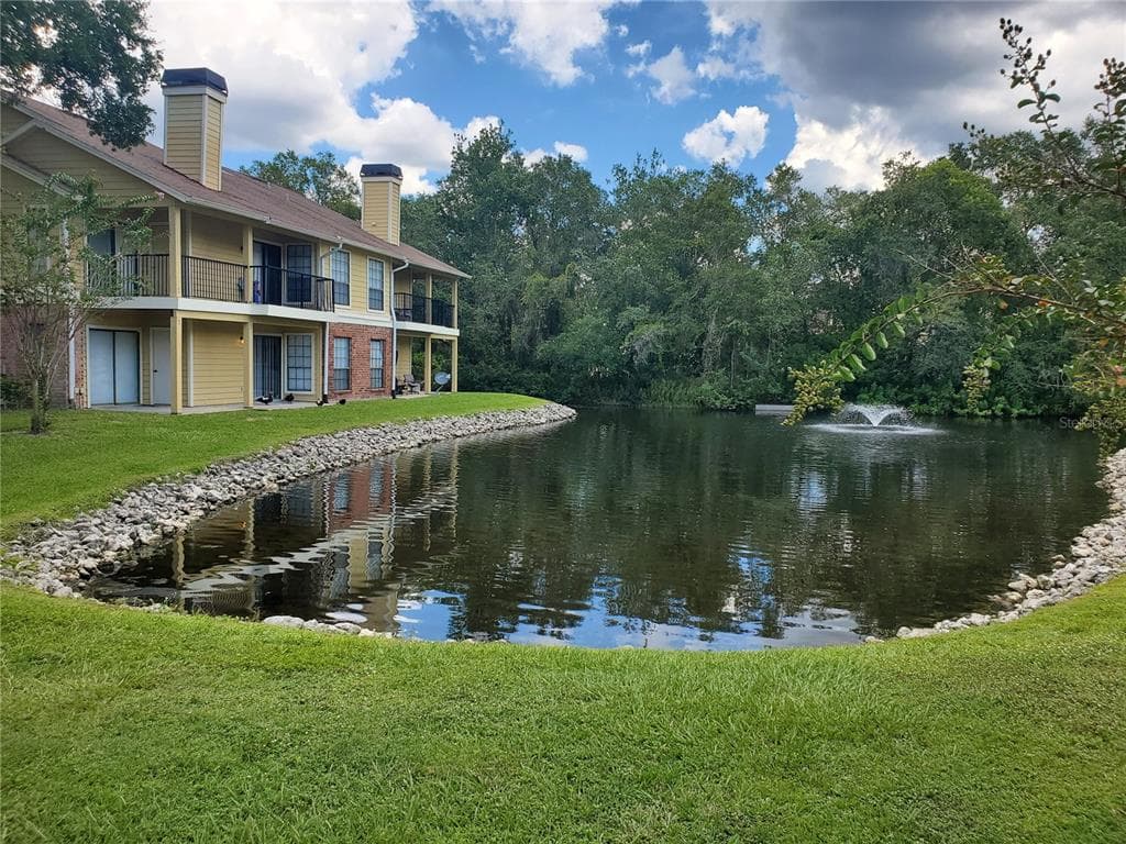 8723 FANCY FINCH DRIVE UNIT 103 TAMPA, FL 33614