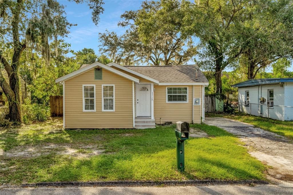 8416 N 17TH STREET TAMPA, FL 33604