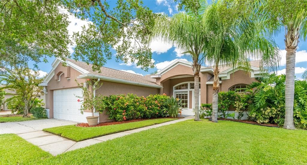 383 FOUNTAINVIEW CIRCLE OLDSMAR, FL 34677