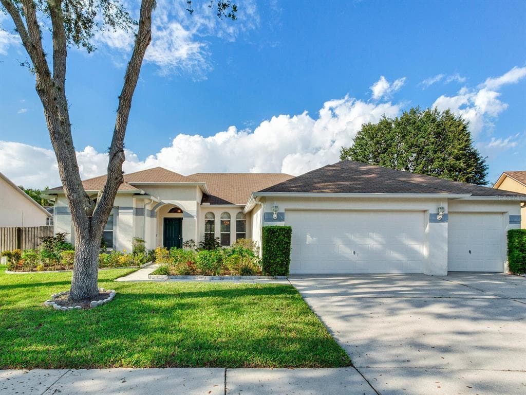 1406 W RIVER COURT VALRICO, FL 33596