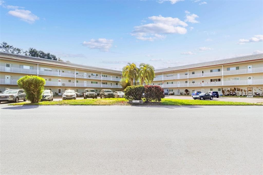 2261 SWEDISH DRIVE UNIT 21