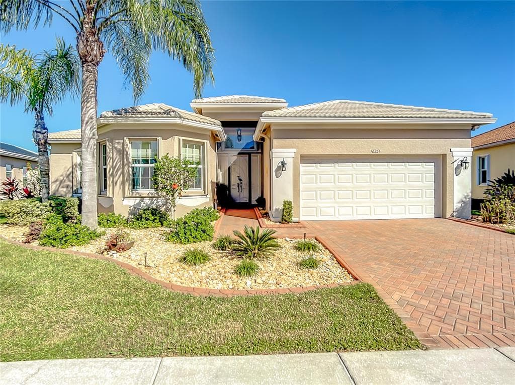 16265 DIAMOND BAY DRIVE WIMAUMA, FL 33598