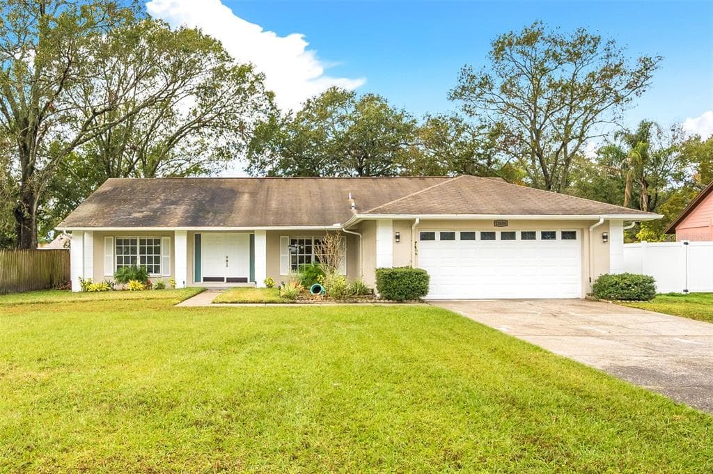 13606 COZY PLACE TAMPA, FL 33625