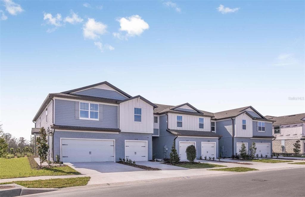 31363 AMBERVIEW BEND WESLEY CHAPEL, FL 33545