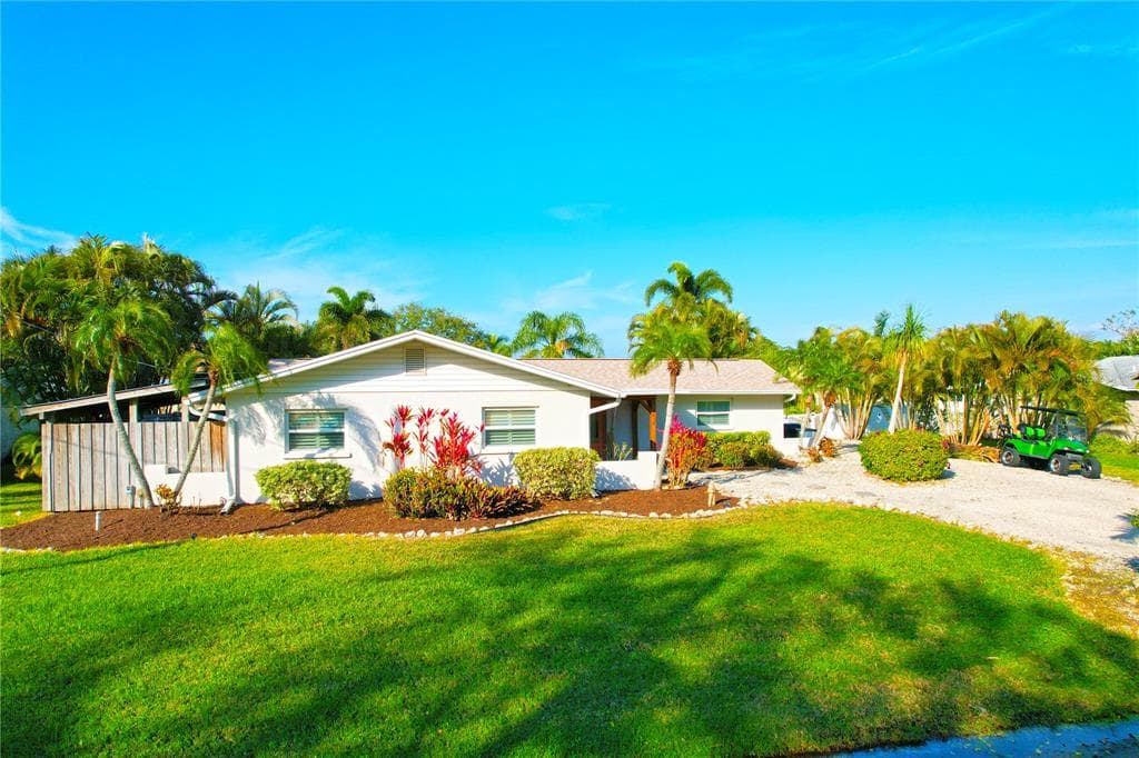 4418 DOLPHIN LANE PALMETTO, FL 34221